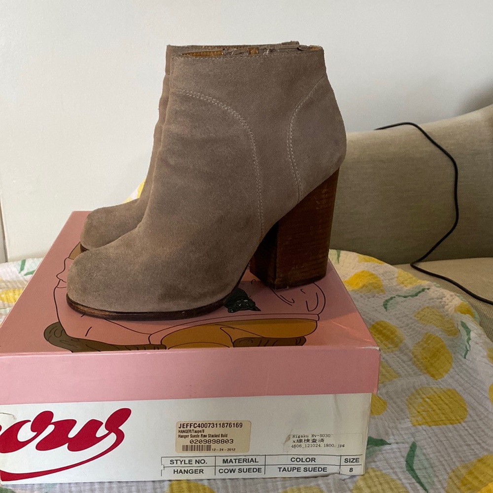 Jeffrey Campbell Hanger booties size 8